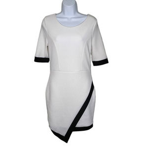 Just  Me Bodycon Asymmetrical Short Sleeve Dress White Size Large